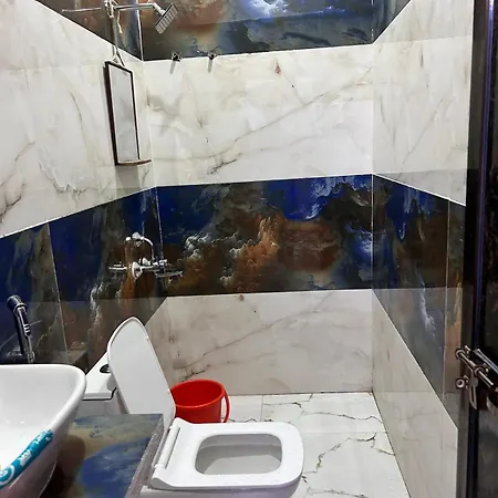 Aniruddha Home Stay Ujjain Exterior photo