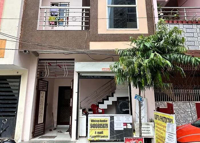 Aniruddha Home Stay